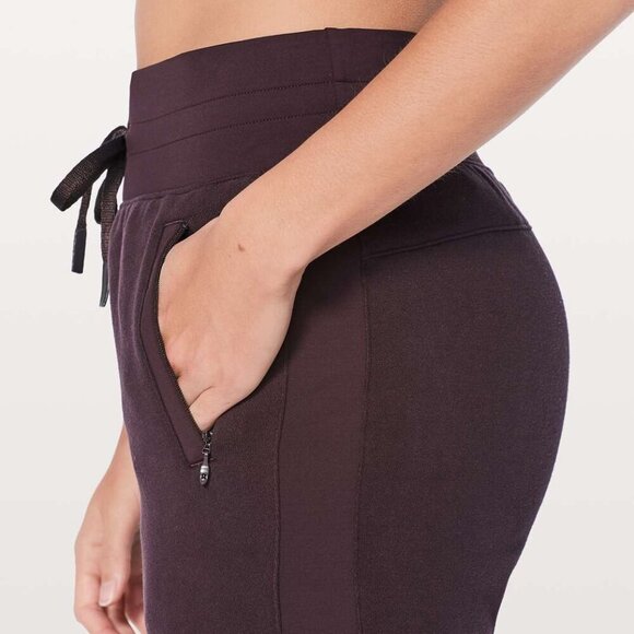 Lululemon | Get Going Jogger Size 8 - Picture 4 of 11